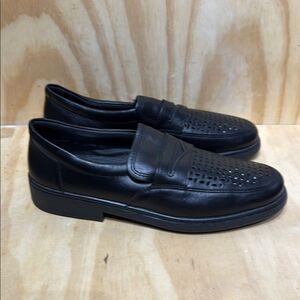 Men's ROHDE Casual Black Loafers Men’s size 8